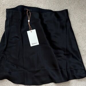Quince mulberry silk Black Mini Skirt NWT